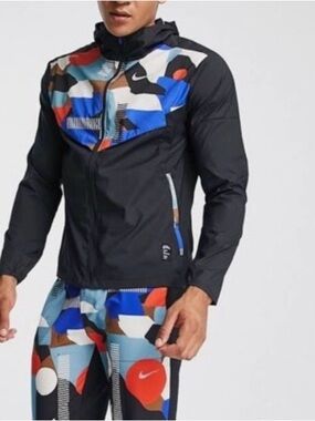 Men's Repel A.I.R. Hola Lou Running Windrunner Jacket medium like new
